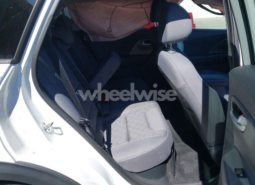 Photo 8 of 2018 Kia Niro LX (VIN KNDCB3LC7J5110479)