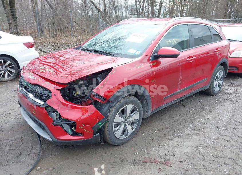 Photo 2 of 2022 Kia Niro LX (VIN KNDCB3LC7N5518664)