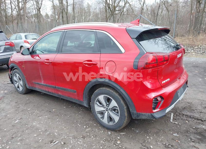 Photo 3 of 2022 Kia Niro LX (VIN KNDCB3LC7N5518664)