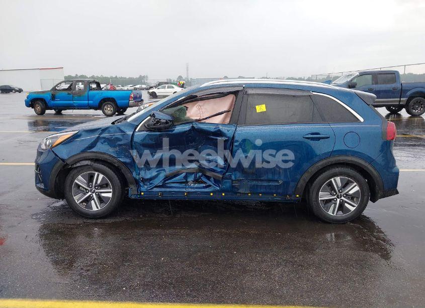 Photo 15 of 2022 Kia Niro LXS SE (VIN KNDCB3LC8N5545615)