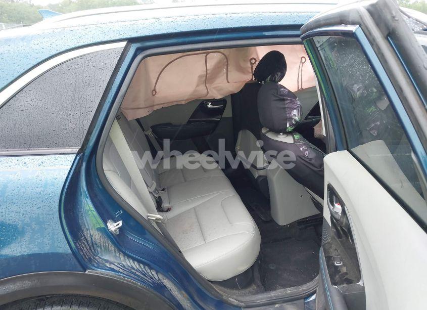 Photo 8 of 2022 Kia Niro LXS SE (VIN KNDCB3LC8N5545615)