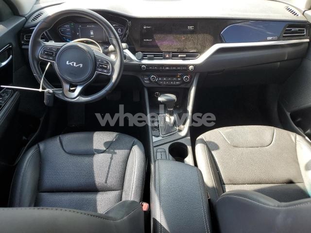 Photo 8 of 2022 KIA NIRO TOURING SPECIAL EDITION (VIN KNDCC3LC0N5532239)