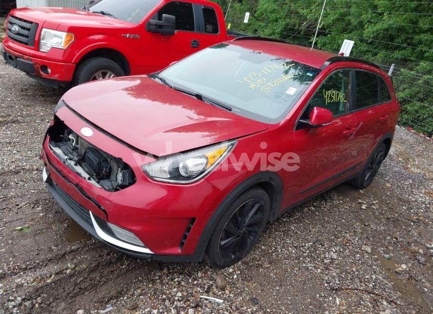 Photo 2 of 2019 Kia Niro S TOURING (VIN KNDCC3LC1K5262689)