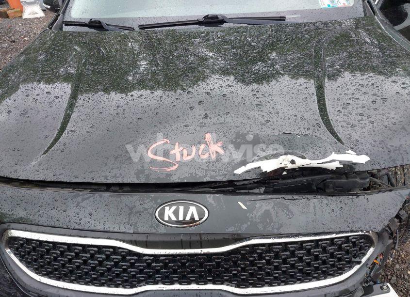 Photo 10 of 2017 Kia Niro EX (VIN KNDCC3LC2H5066656)
