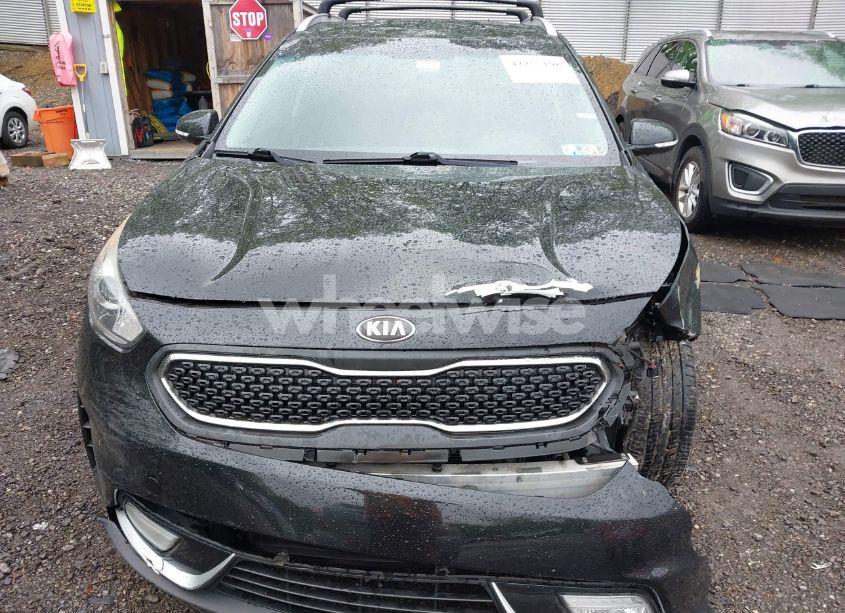 Photo 12 of 2017 Kia Niro EX (VIN KNDCC3LC2H5066656)