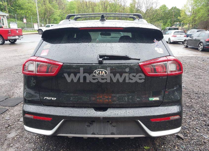 Photo 16 of 2017 Kia Niro EX (VIN KNDCC3LC2H5066656)