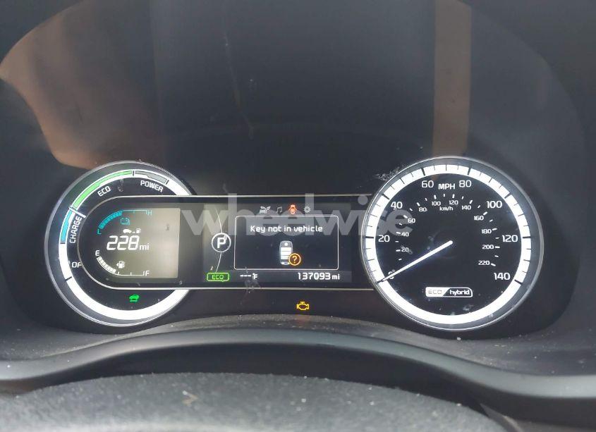 Photo 7 of 2017 Kia Niro EX (VIN KNDCC3LC2H5066656)