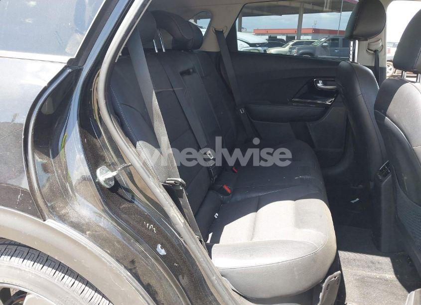 Photo 8 of 2017 Kia Niro EX (VIN KNDCC3LC2H5068049)