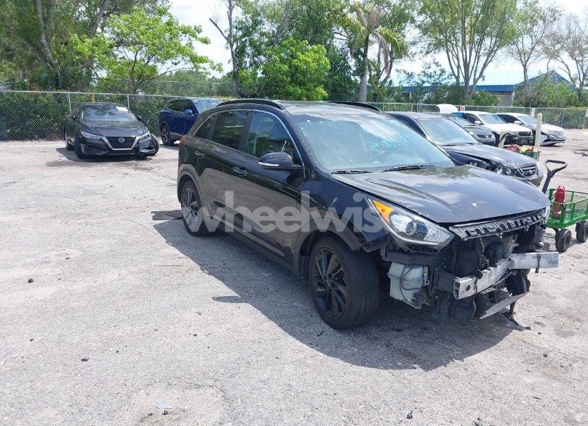 2019 Kia Niro S TOURING (VIN KNDCC3LC7K5265421) main photo