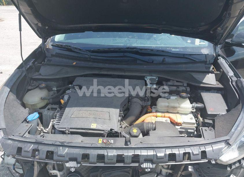 Photo 10 of 2019 Kia Niro S TOURING (VIN KNDCC3LC7K5265421)