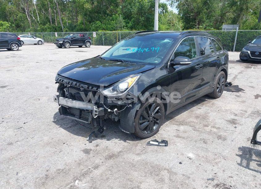 Photo 2 of 2019 Kia Niro S TOURING (VIN KNDCC3LC7K5265421)
