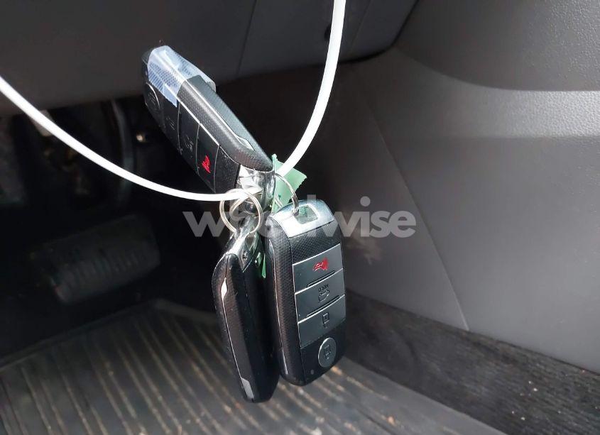 Photo 11 of 2017 Kia Niro EX (VIN KNDCC3LC8H5039929)