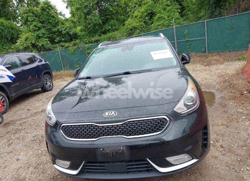 Photo 12 of 2017 Kia Niro EX (VIN KNDCC3LC8H5039929)