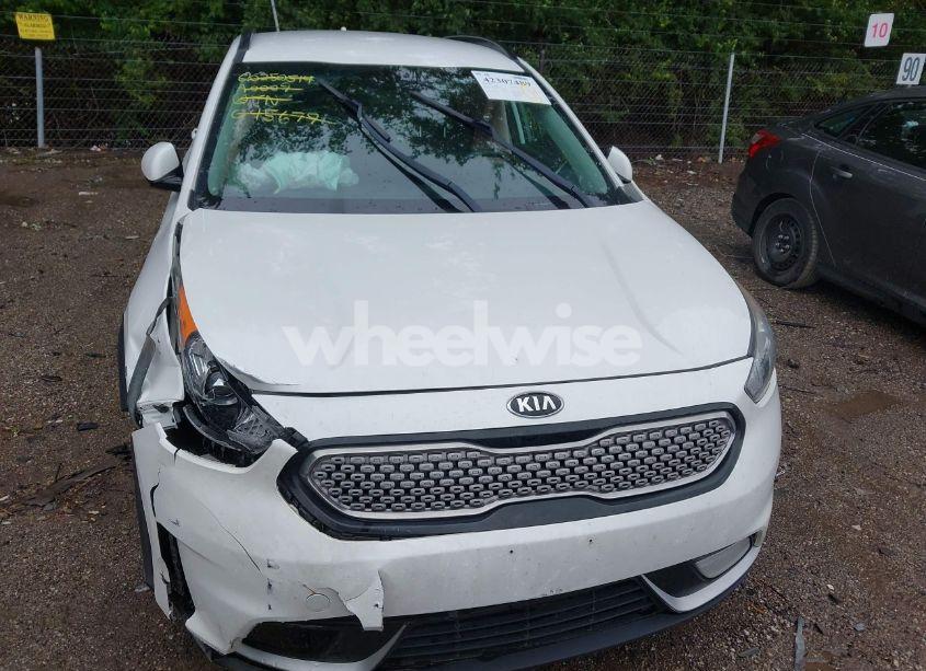 Photo 17 of 2017 Kia Niro EX (VIN KNDCC3LC8H5045679)