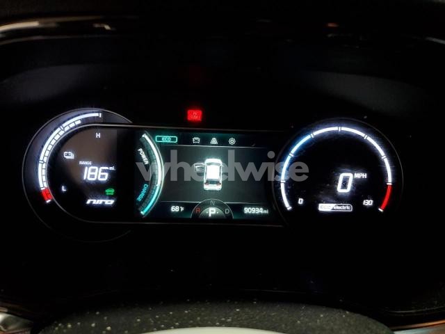 Photo 3 of 2022 KIA NIRO S (VIN KNDCC3LG5N5160318)