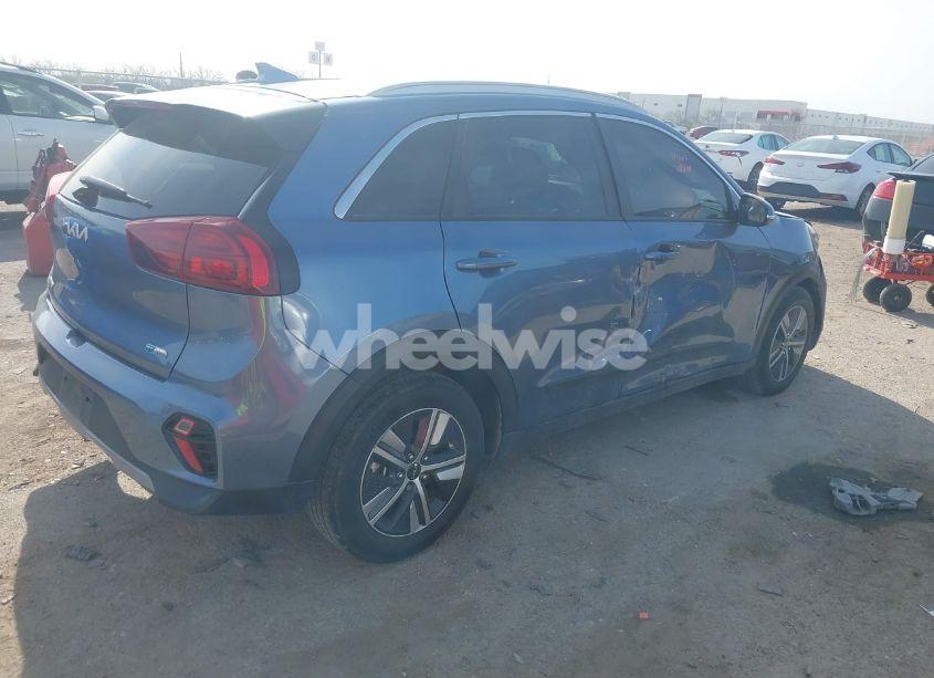 Photo 4 of 2022 Kia Niro EX PREMIUM (VIN KNDCE3LC3N5498243)