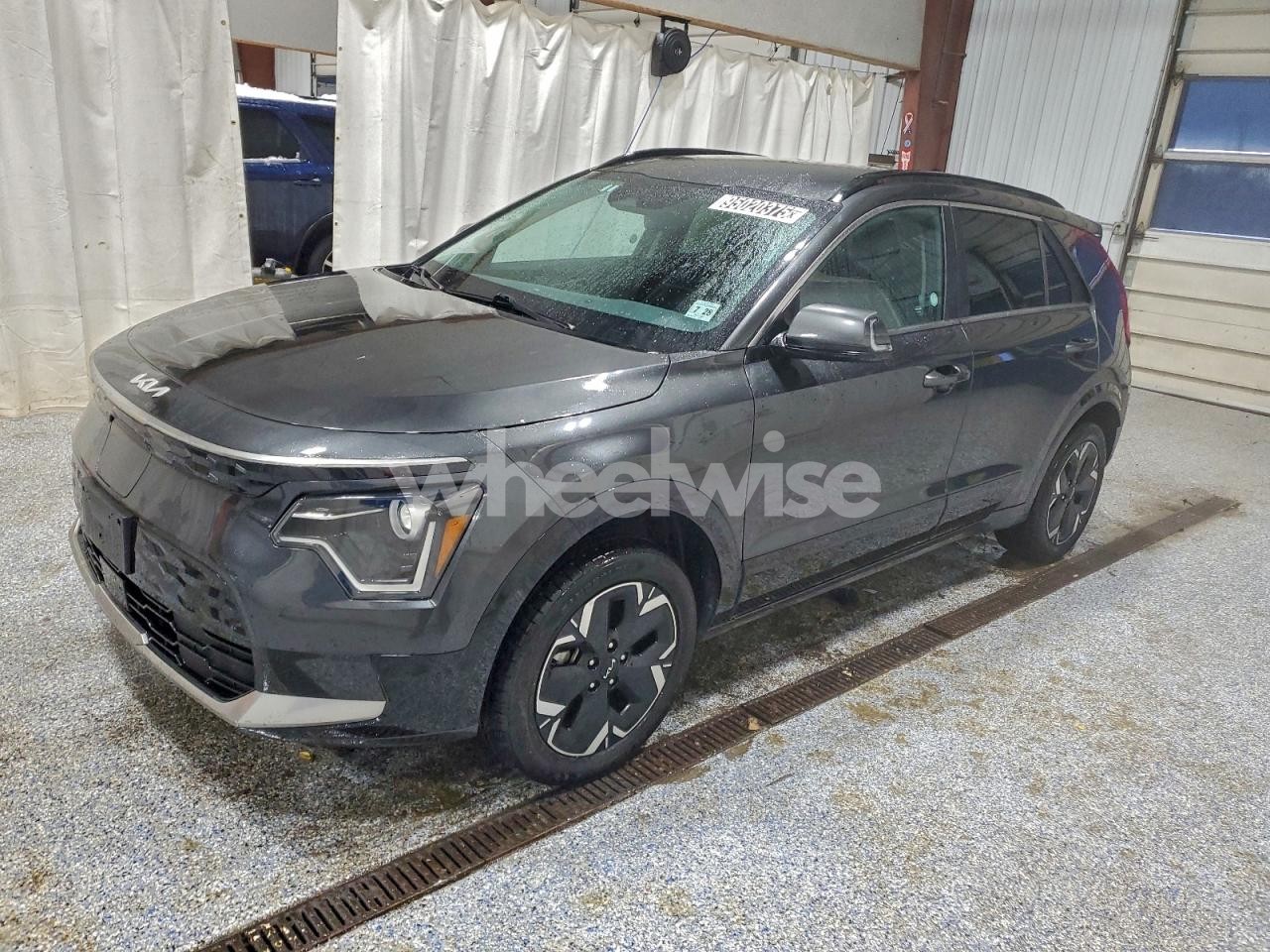 2023 KIA NIRO WIND (VIN KNDCR3L10P5054985) main photo