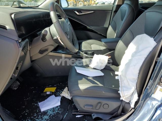 Photo 4 of 2024 KIA NIRO WIND (VIN KNDCR3L10R5115934)