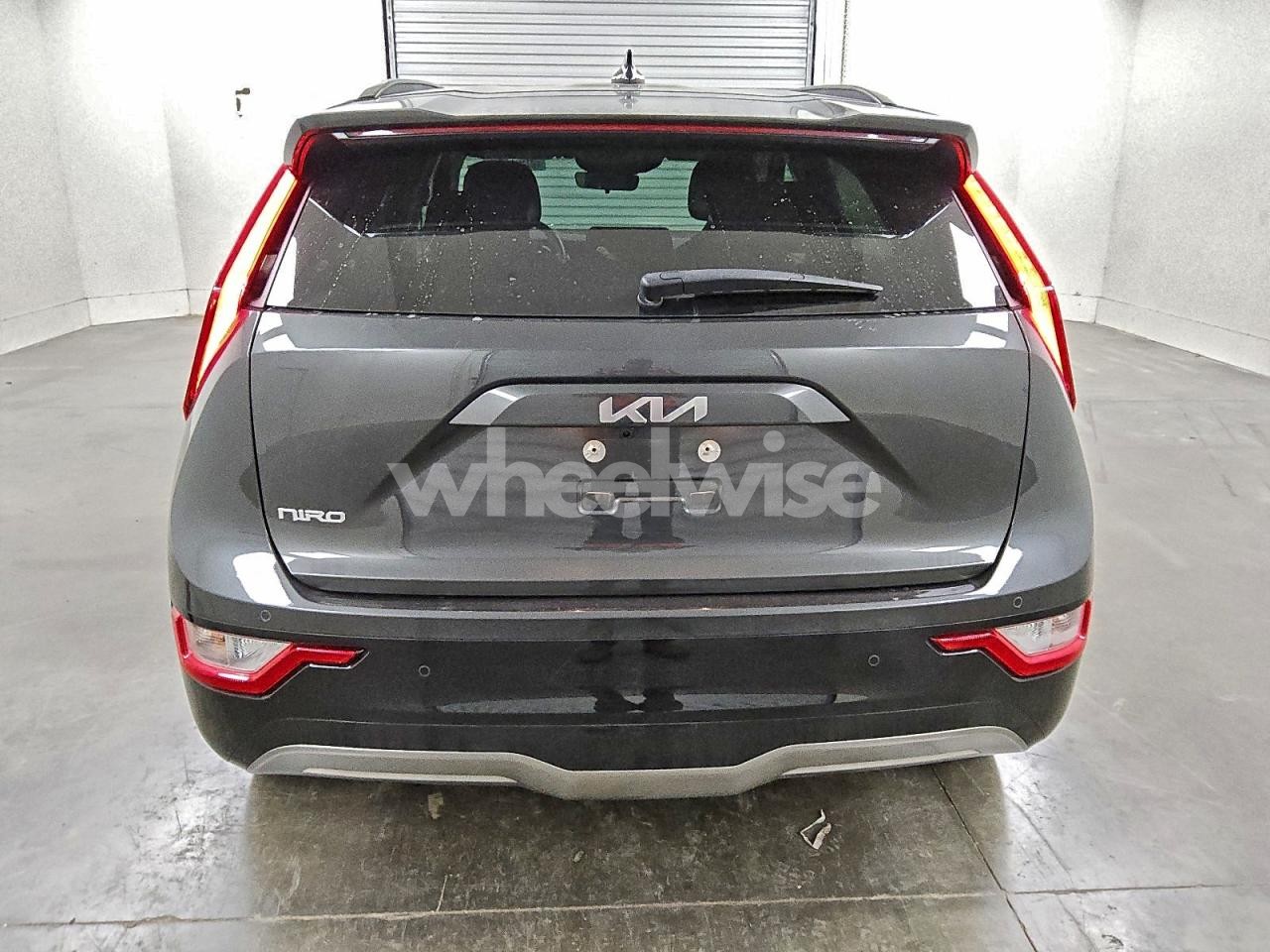 Photo 6 of 2024 KIA NIRO WIND (VIN KNDCR3L13R5094366)