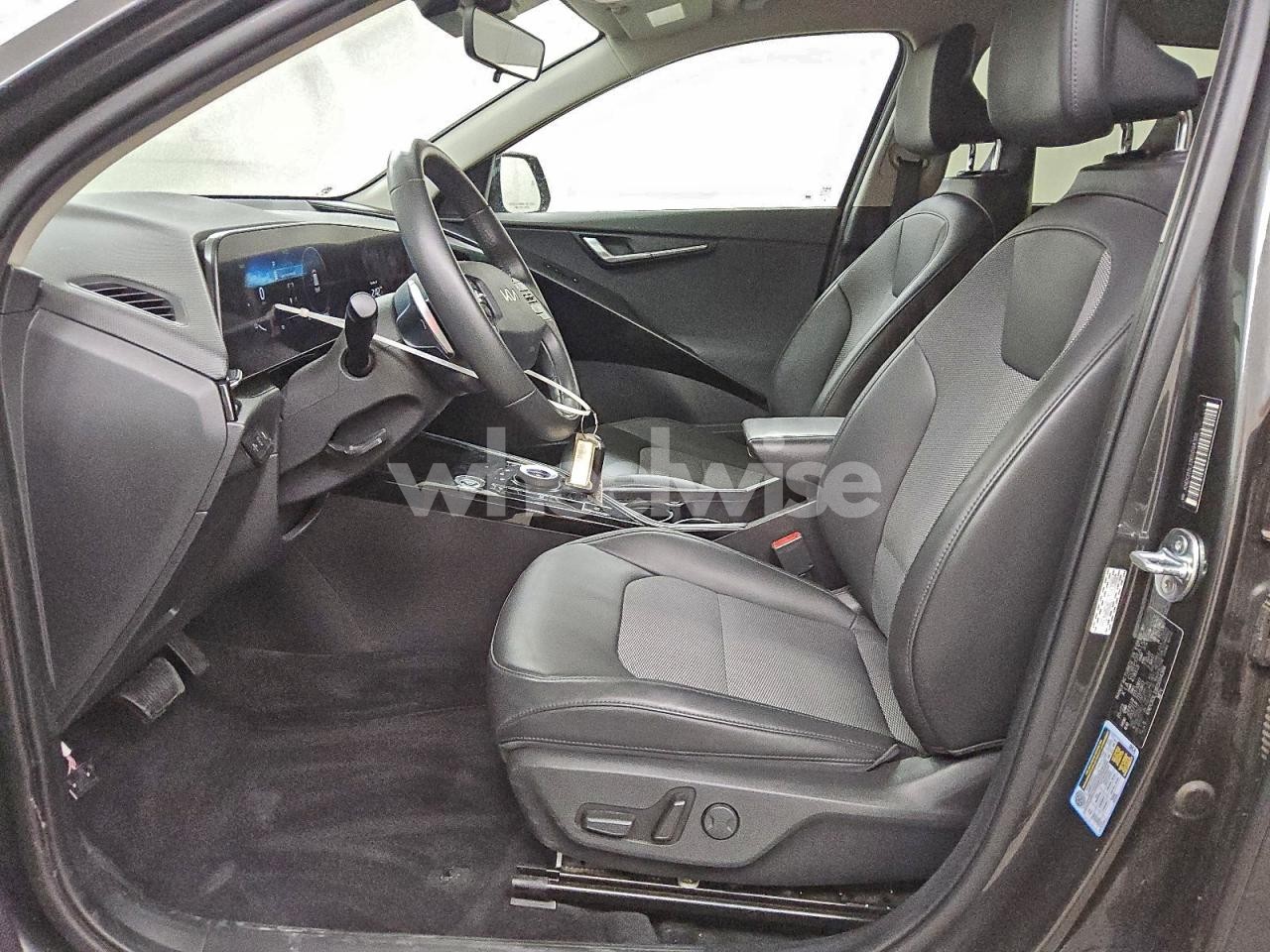 Photo 7 of 2024 KIA NIRO WIND (VIN KNDCR3L13R5094366)