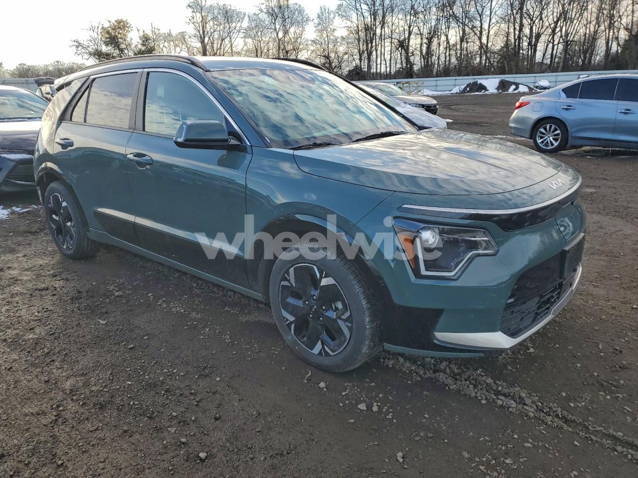 Photo 4 of 2024 KIA NIRO WIND (VIN KNDCR3L14R5114060)