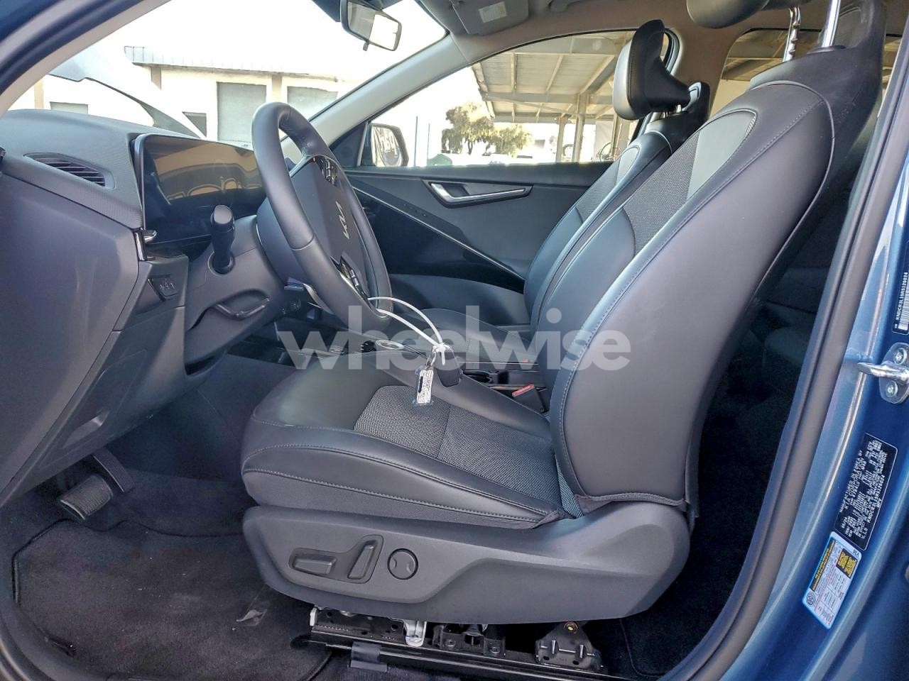 Photo 7 of 2024 KIA NIRO WIND (VIN KNDCR3L15R5126024)