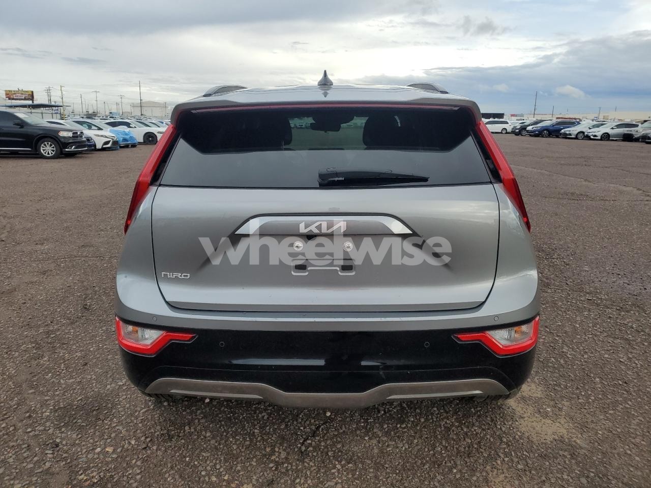 Photo 6 of 2024 KIA NIRO WIND (VIN KNDCR3L16R5103075)