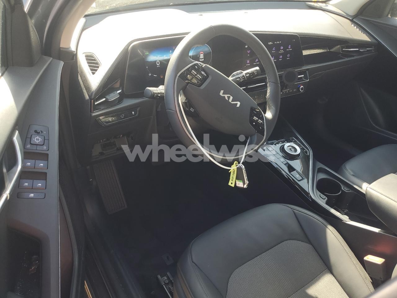 Photo 8 of 2024 KIA NIRO WIND (VIN KNDCR3L16R5108924)