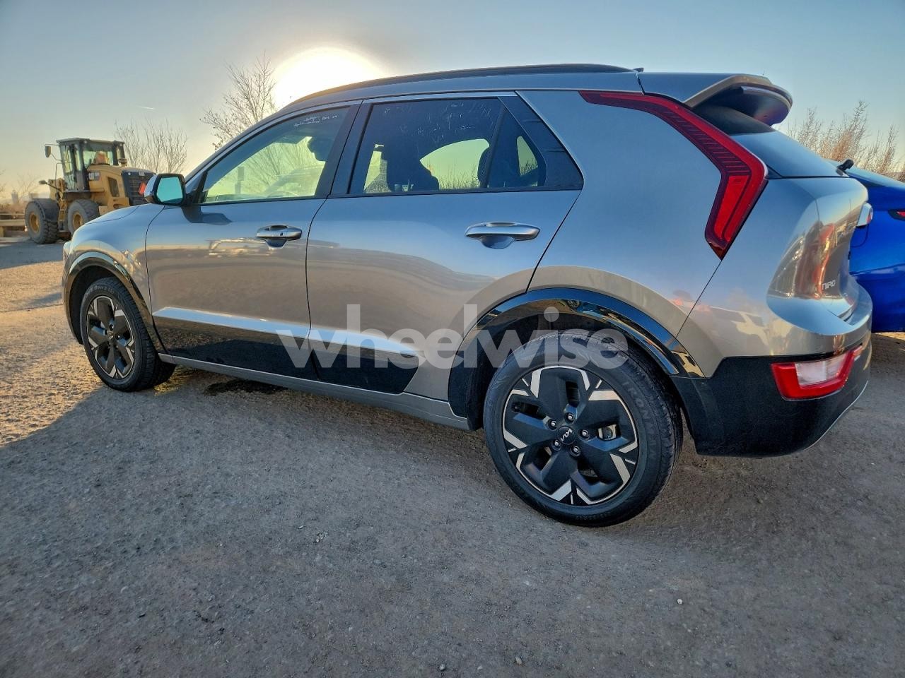Photo 2 of 2023 KIA NIRO WIND (VIN KNDCR3L18P5071470)
