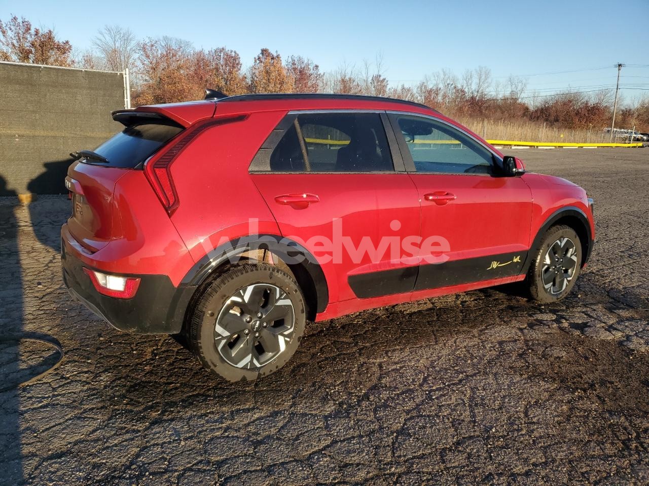 Photo 3 of 2024 KIA NIRO WIND (VIN KNDCR3L18R5122193)
