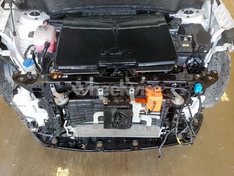 Photo 5 of 2024 KIA NIRO WIND (VIN KNDCR3L18R5122498)