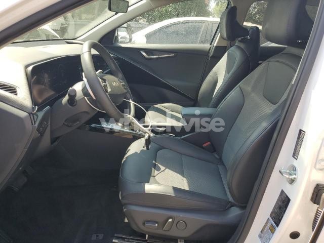 Photo 5 of 2024 KIA NIRO WIND (VIN KNDCR3L19R5115320)