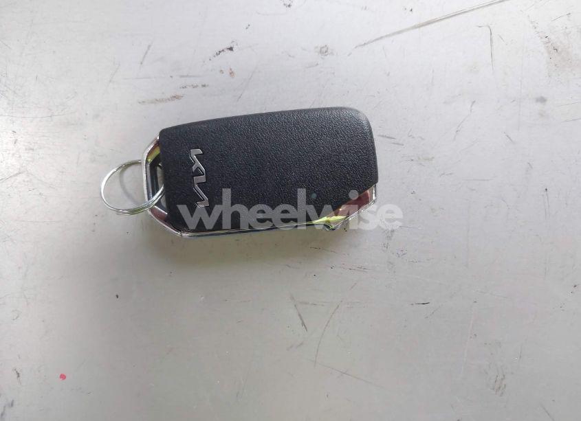 Photo 11 of 2024 Kia Niro EX (VIN KNDCR3LE0R5121073)