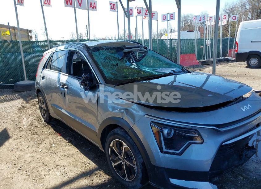 Photo 12 of 2023 Kia Niro EX (VIN KNDCR3LE2P5054490)