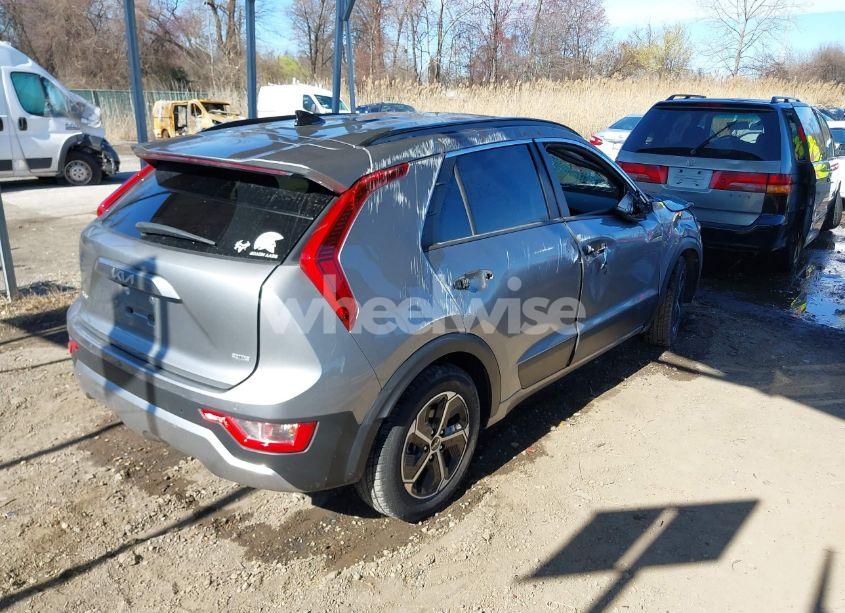 Photo 4 of 2023 Kia Niro EX (VIN KNDCR3LE2P5054490)
