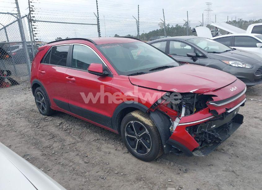 Photo 13 of 2023 Kia Niro EX (VIN KNDCR3LE3P5063909)