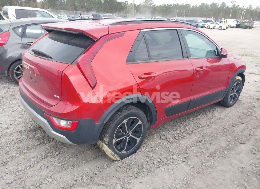 Photo 4 of 2023 Kia Niro EX (VIN KNDCR3LE3P5063909)