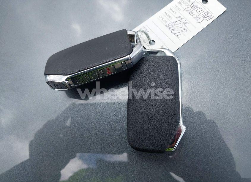 Photo 11 of 2023 Kia Niro EX (VIN KNDCR3LE9P5085574)