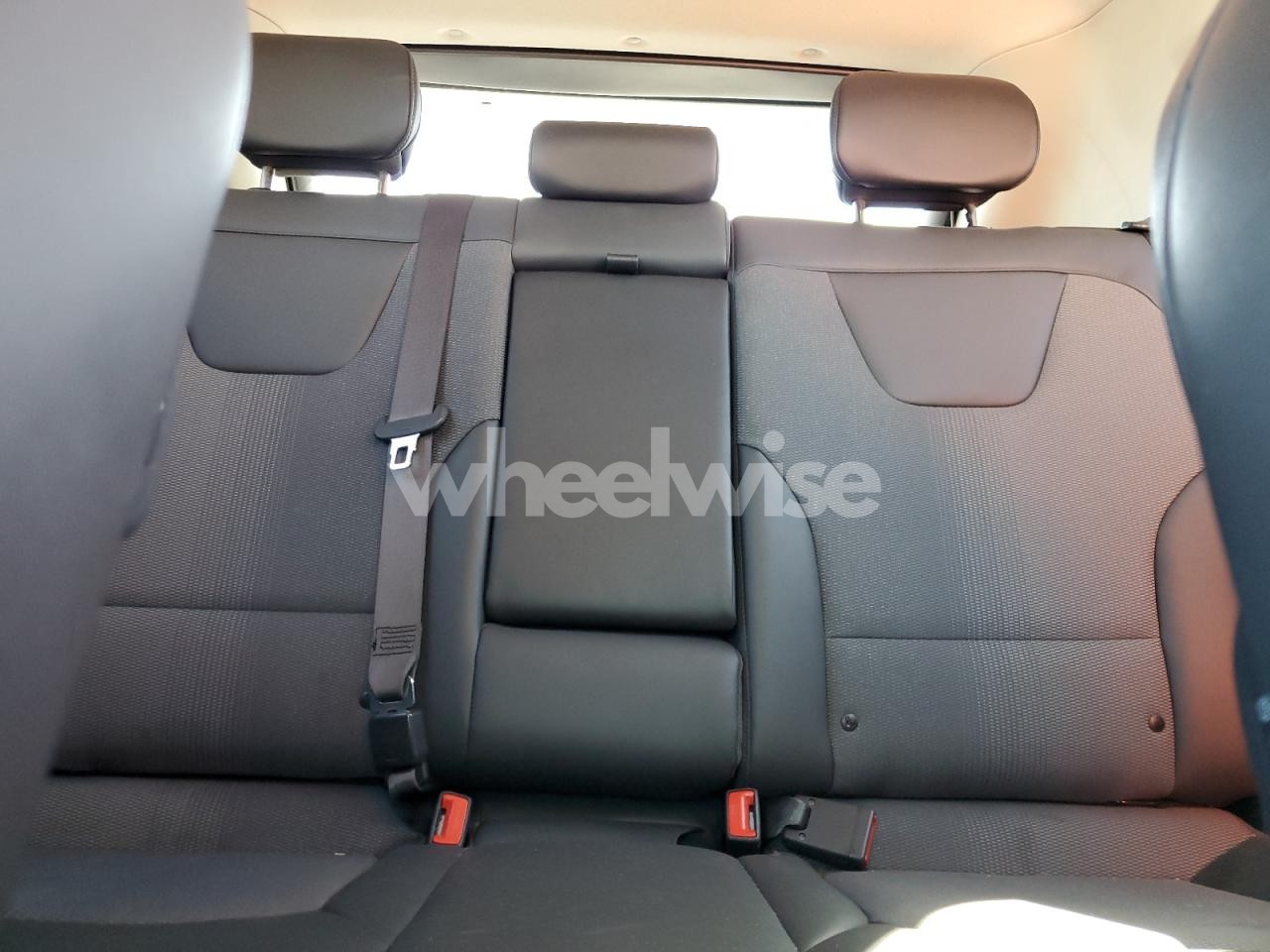 Photo 10 of 2024 KIA NIRO EX (VIN KNDCR3LE9R5176637)