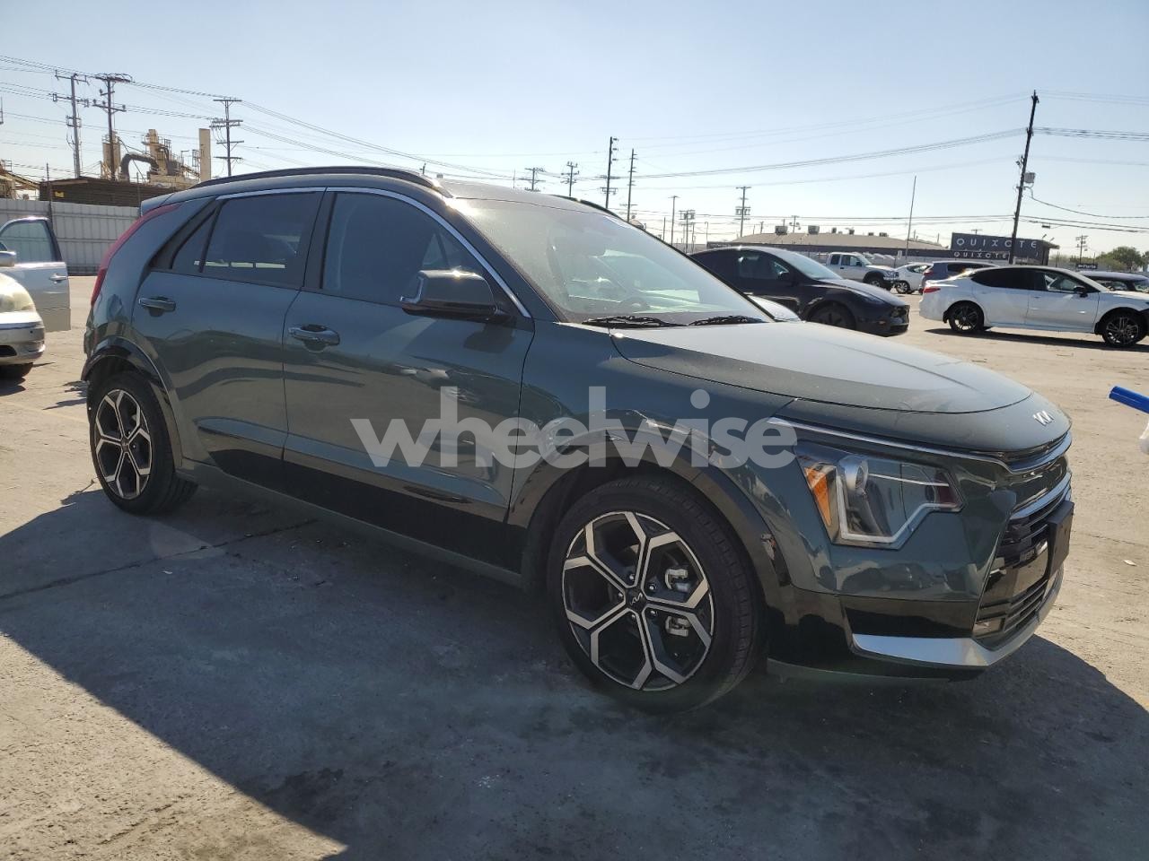 Photo 4 of 2024 KIA NIRO EX (VIN KNDCR3LE9R5176637)