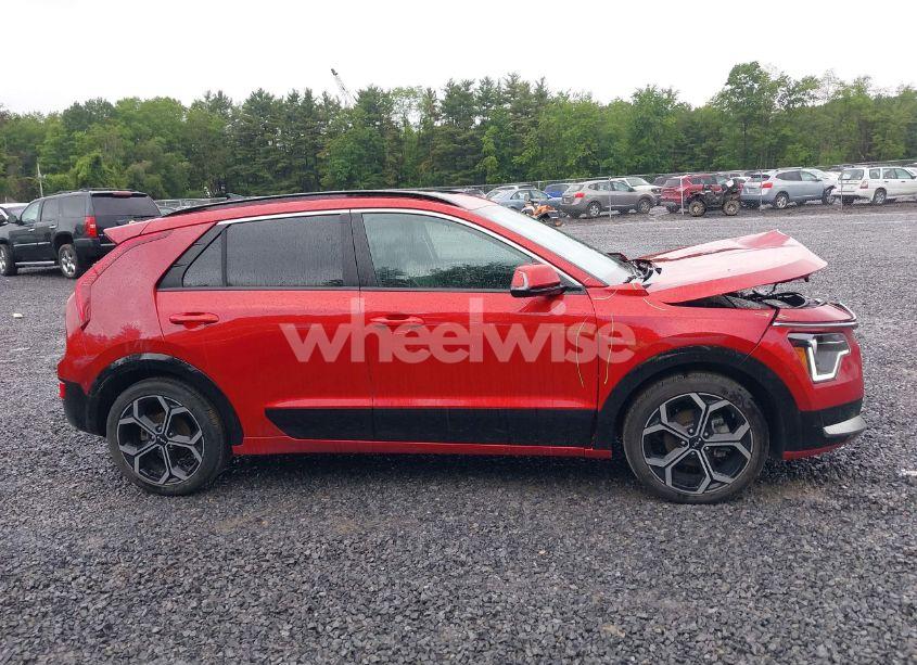 Photo 13 of 2023 Kia Niro EX TOURING (VIN KNDCR3LEXP5044709)