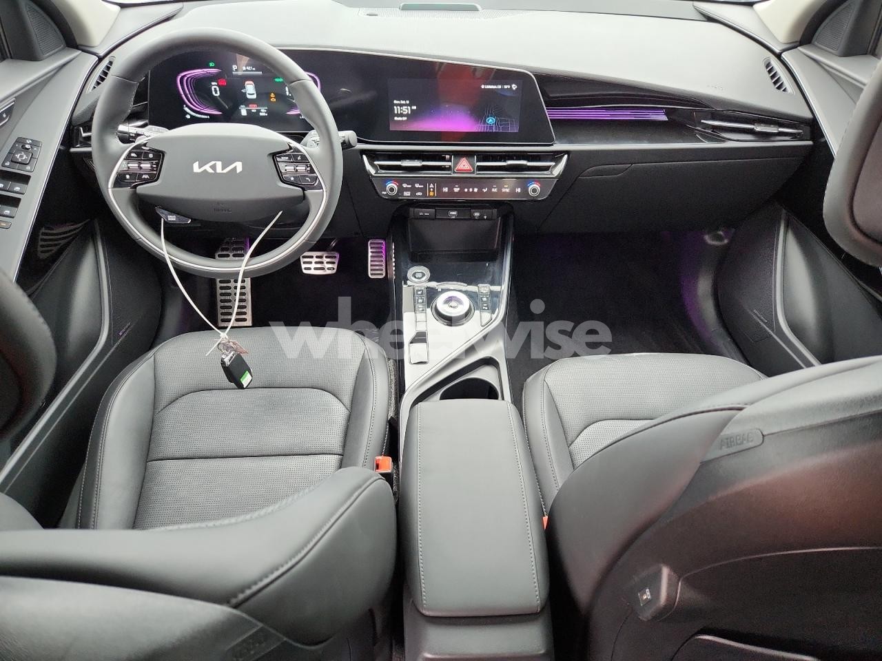 Photo 8 of 2025 KIA NIRO SX TOURING (VIN KNDCR3LF6S5259246)