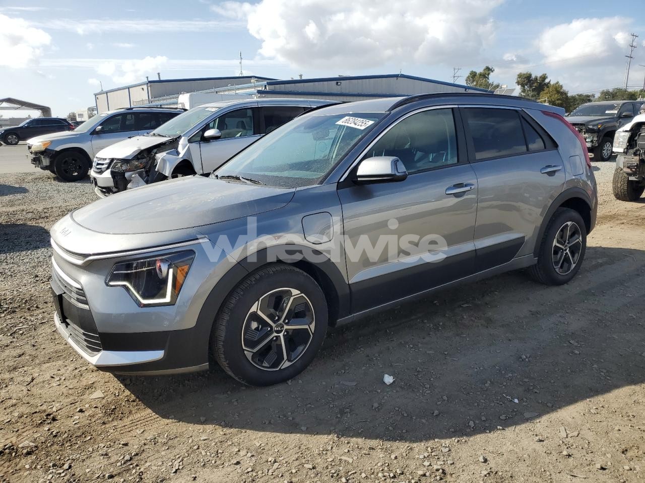 2025 KIA NIRO EX (VIN KNDCS3LF0S5277262) main photo