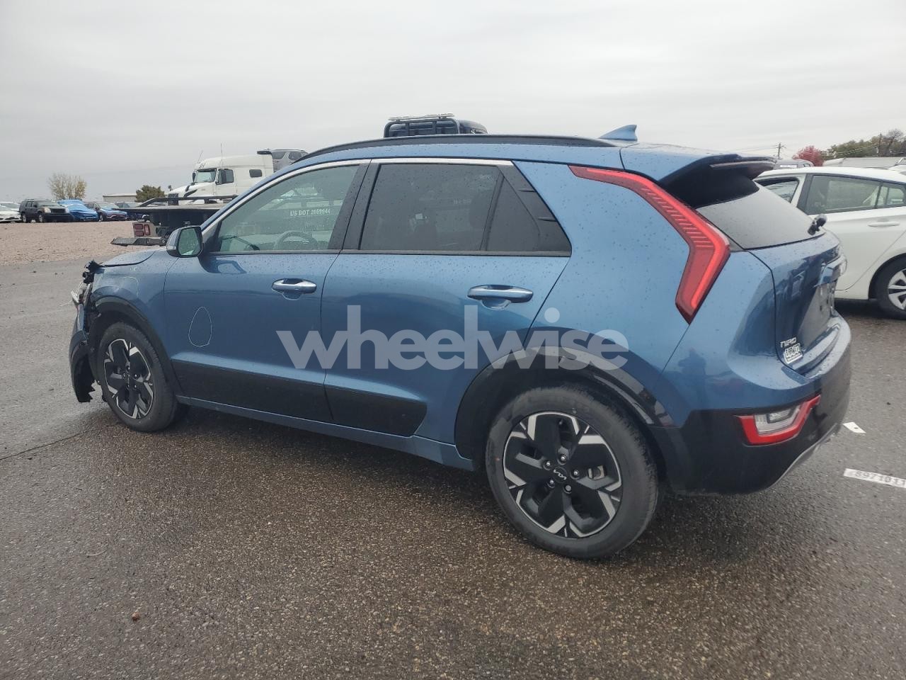 Photo 2 of 2023 KIA NIRO WAVE (VIN KNDCT3L17P5031642)