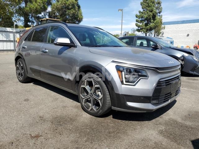 2023 KIA NIRO SX (VIN KNDCT3LE0P5043828) main photo