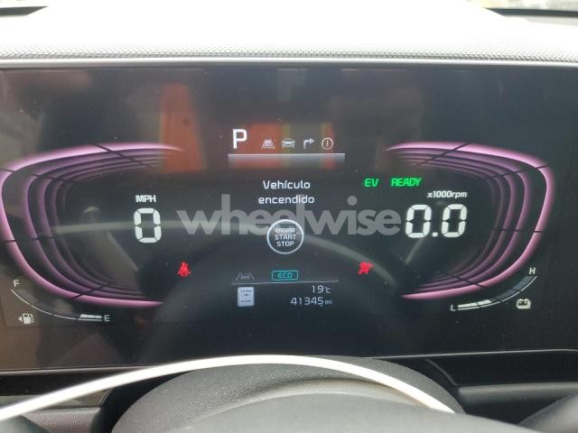Photo 4 of 2024 KIA NIRO SX (VIN KNDCT3LE3R5125166)