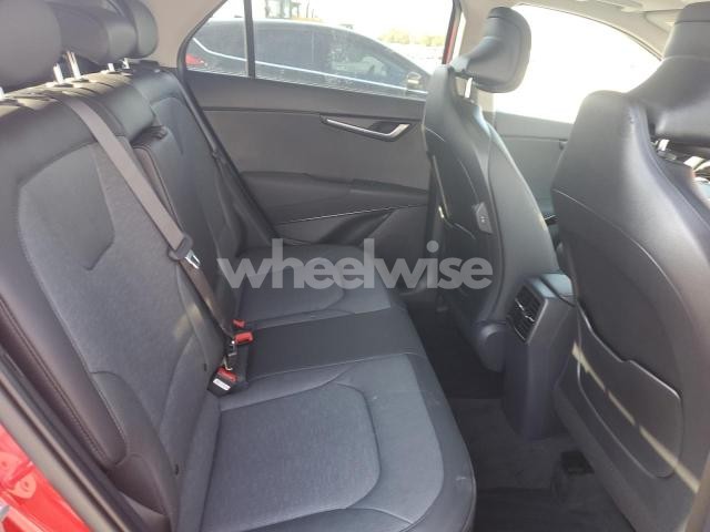 Photo 4 of 2025 KIA NIRO SX (VIN KNDCT3LE6S5250247)