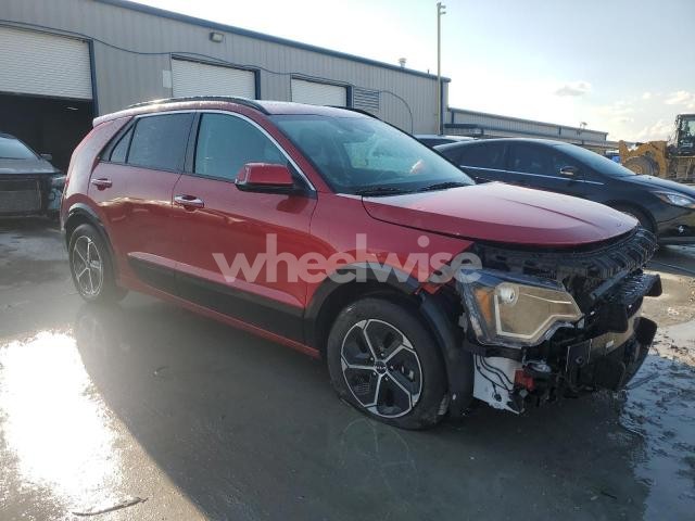 Photo 6 of 2025 KIA NIRO SX (VIN KNDCT3LE6S5250247)
