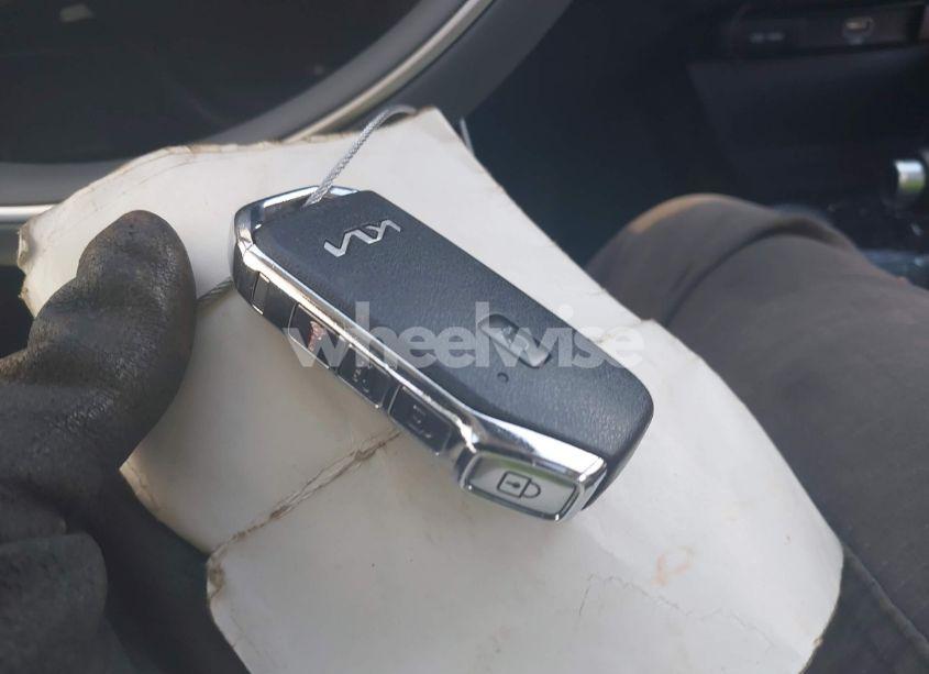 Photo 11 of 2023 Kia Niro SX (VIN KNDCT3LE7P5086661)