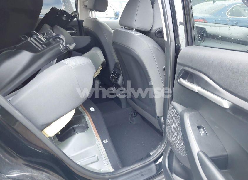 Photo 8 of 2024 Kia Seltos LX (VIN KNDEPCAA5R7667130)